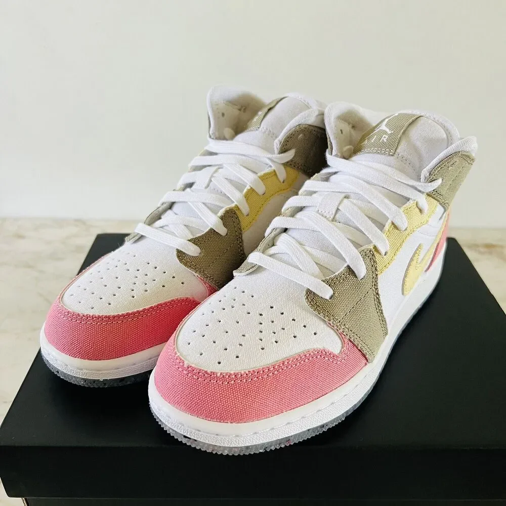 NIKE Air Jordan 1 Mid SE White/Vivid Green- M 5.5 Y (7 W)
